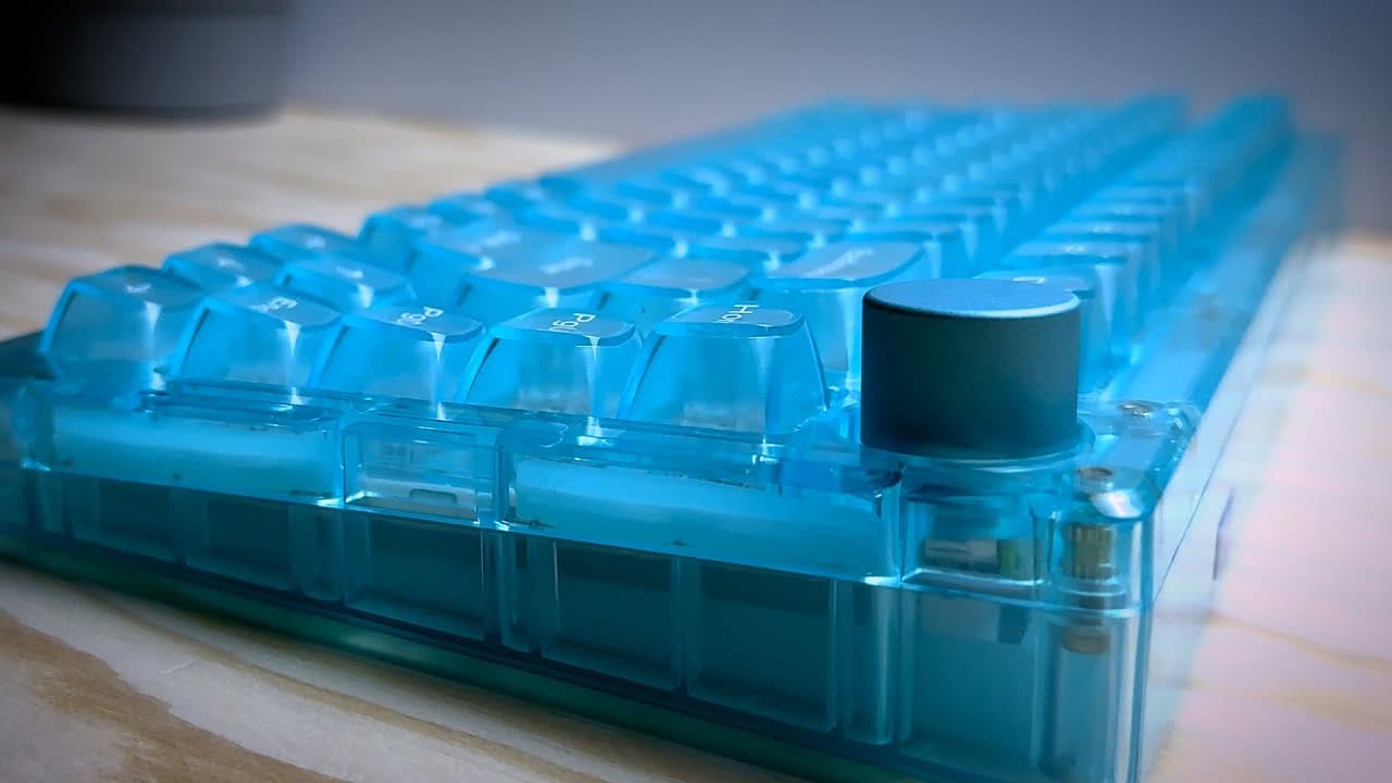 Monsgeek ICE75 mechanical keyboard  &  - Translucent!